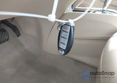 2015 Nissan Rogue S/Sl/Sv z USA, uszkodzony, nr VIN 5N1AT2MT6FC805676